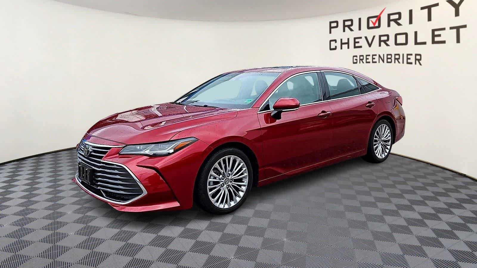 Used 2020 Toyota Avalon Limited FWD image 4