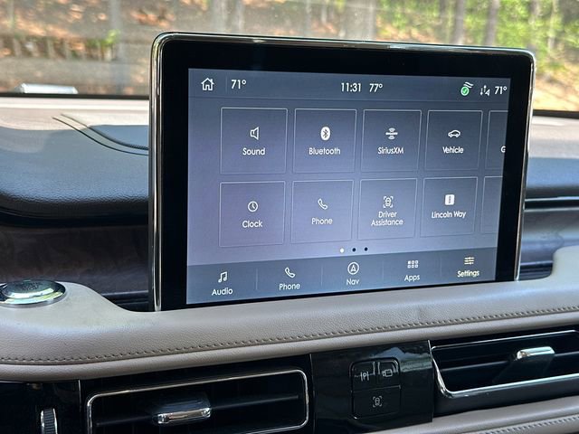 Used 2023 Lincoln Aviator Reserve w/ Equipment Group 201A RWD image 30