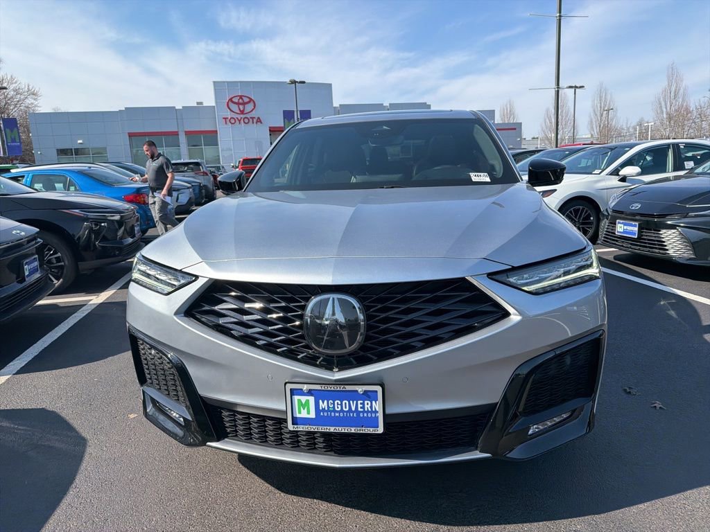 Used 2025 Acura MDX A-Spec image 2