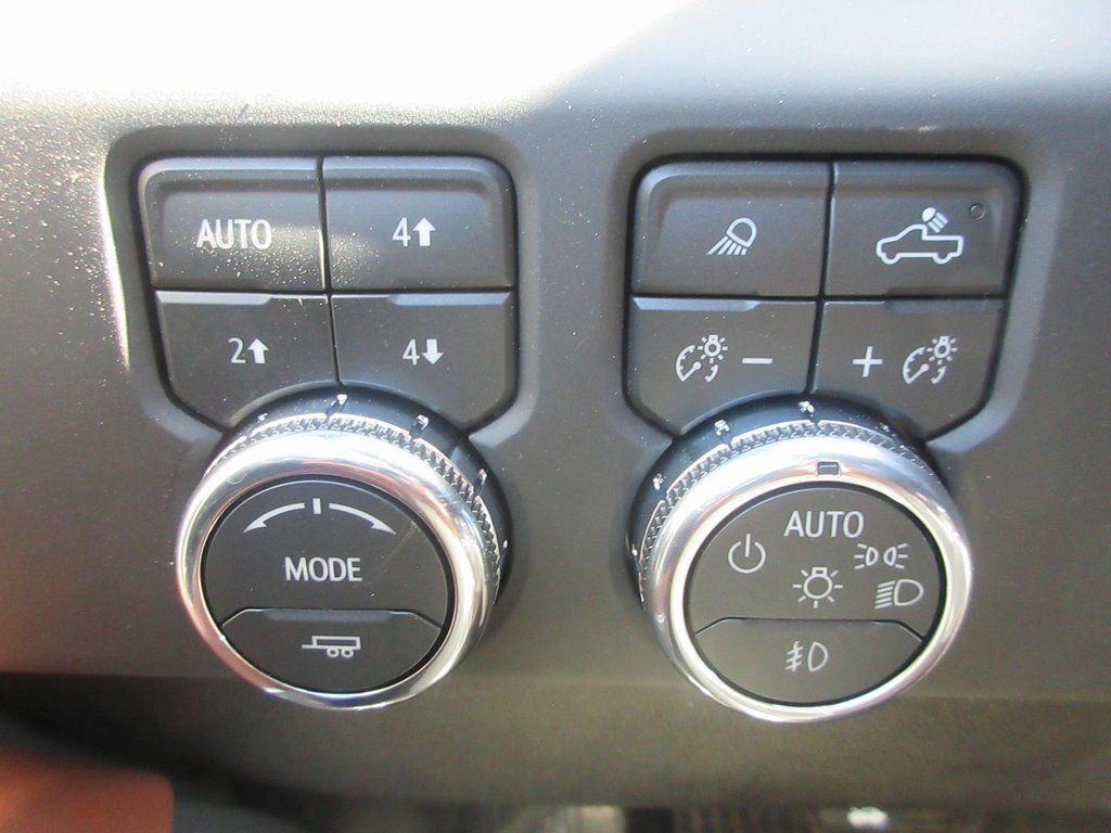 New 2026 GMC Sierra 1500 Denali Ultimate AWD/4WD image 19