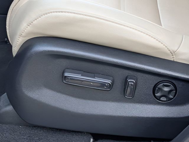 Used 2022 Honda CR-V EX-L image 27