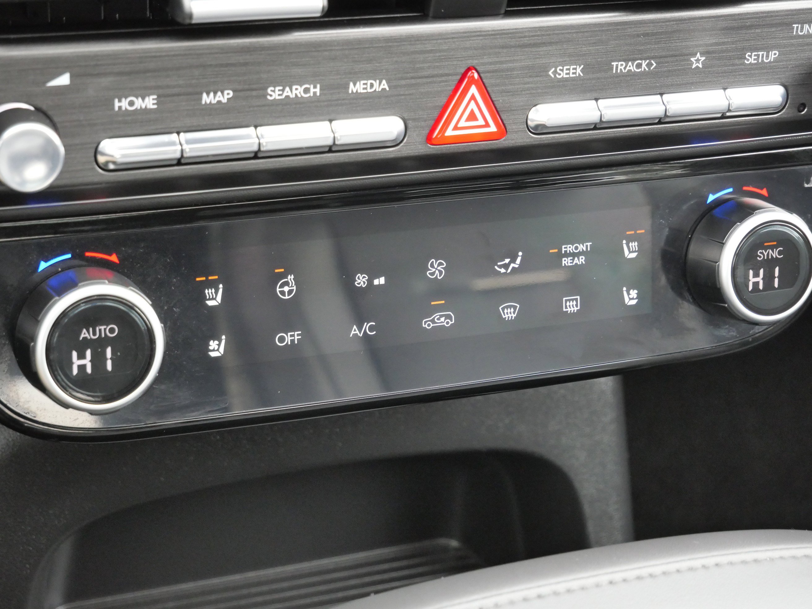 Used 2026 Hyundai Palisade Calligraphy image 24