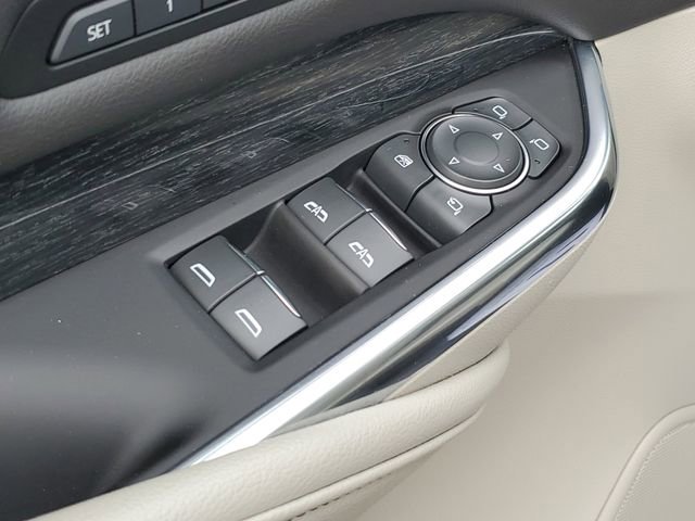 Used 2021 Cadillac XT4 Premium Luxury w/ Driver Assist Package AWD/4WD image 24