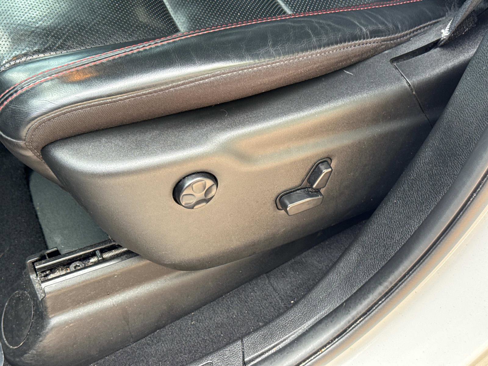 Used 2023 Dodge Durango GT image 19