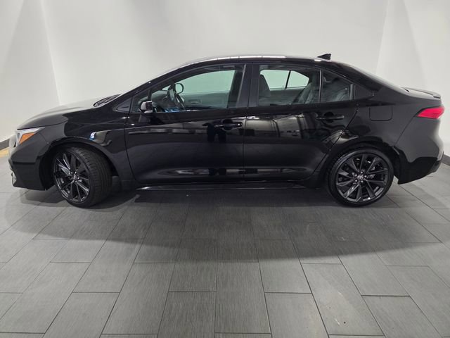 Used 2024 Toyota Corolla SE FWD image 2