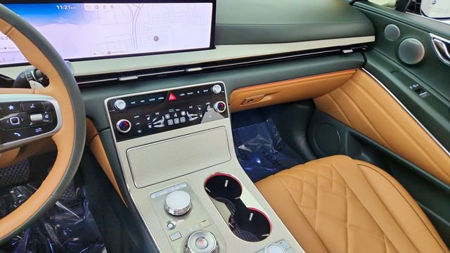 Used 2025 Genesis GV80 3.5T Prestige image 45