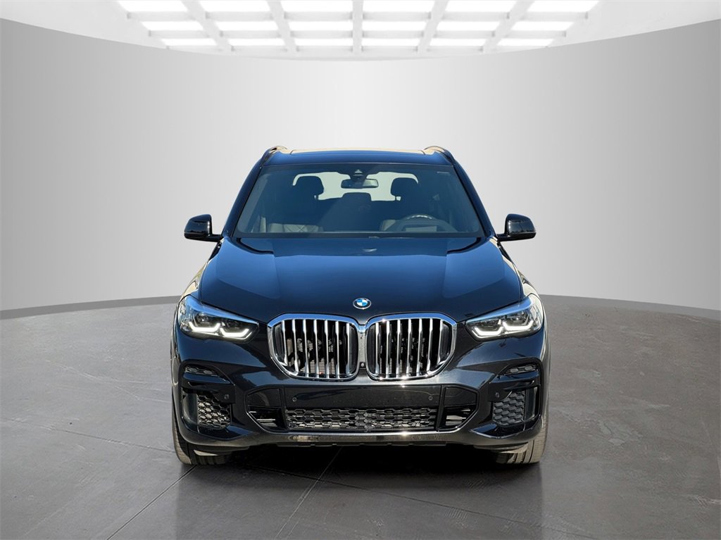 Certified 2023 BMW X5 sDrive40i w/ M Sport Package image 2