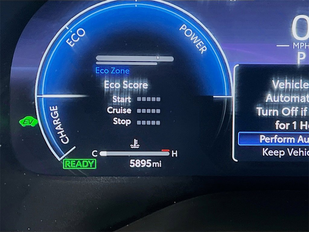 Certified 2025 Toyota Sienna XSE w/ XSE Premium Package image 12