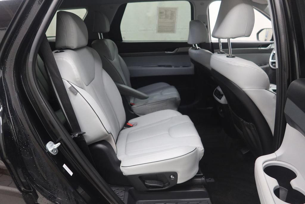 Used 2023 Hyundai Palisade SEL AWD/4WD image 12