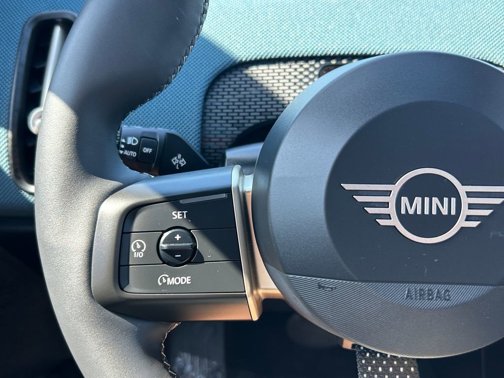 Used 2025 MINI Cooper Countryman S w/ Comfort Package Max AWD/4WD image 19