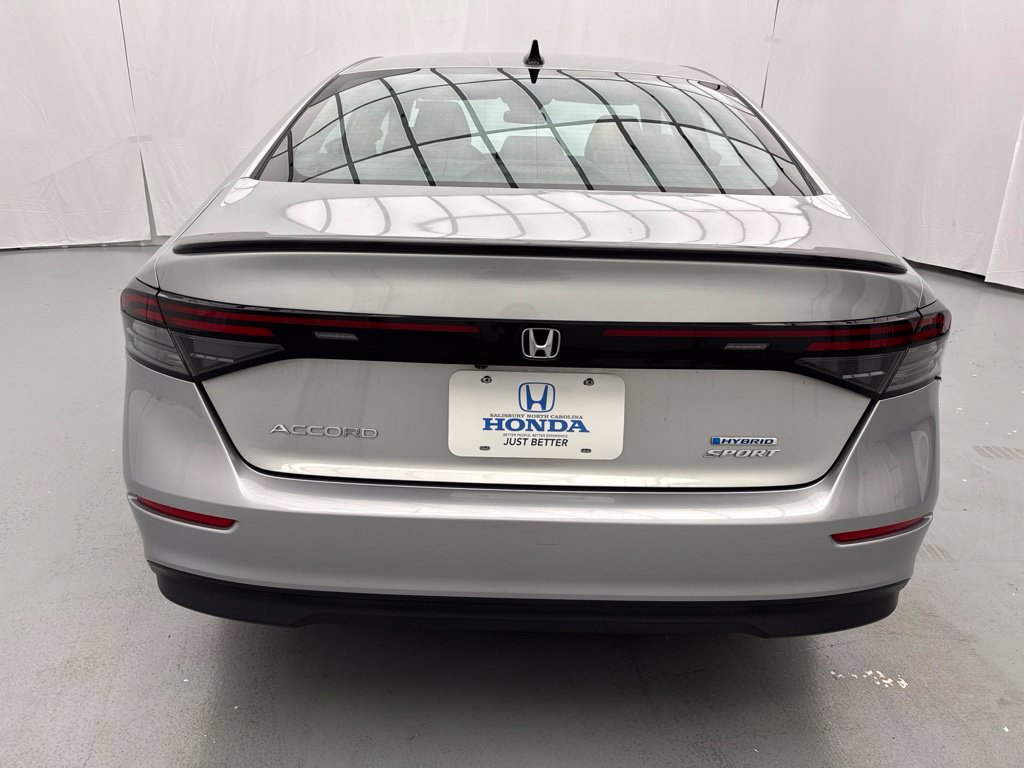 Used 2024 Honda Accord Sport image 7