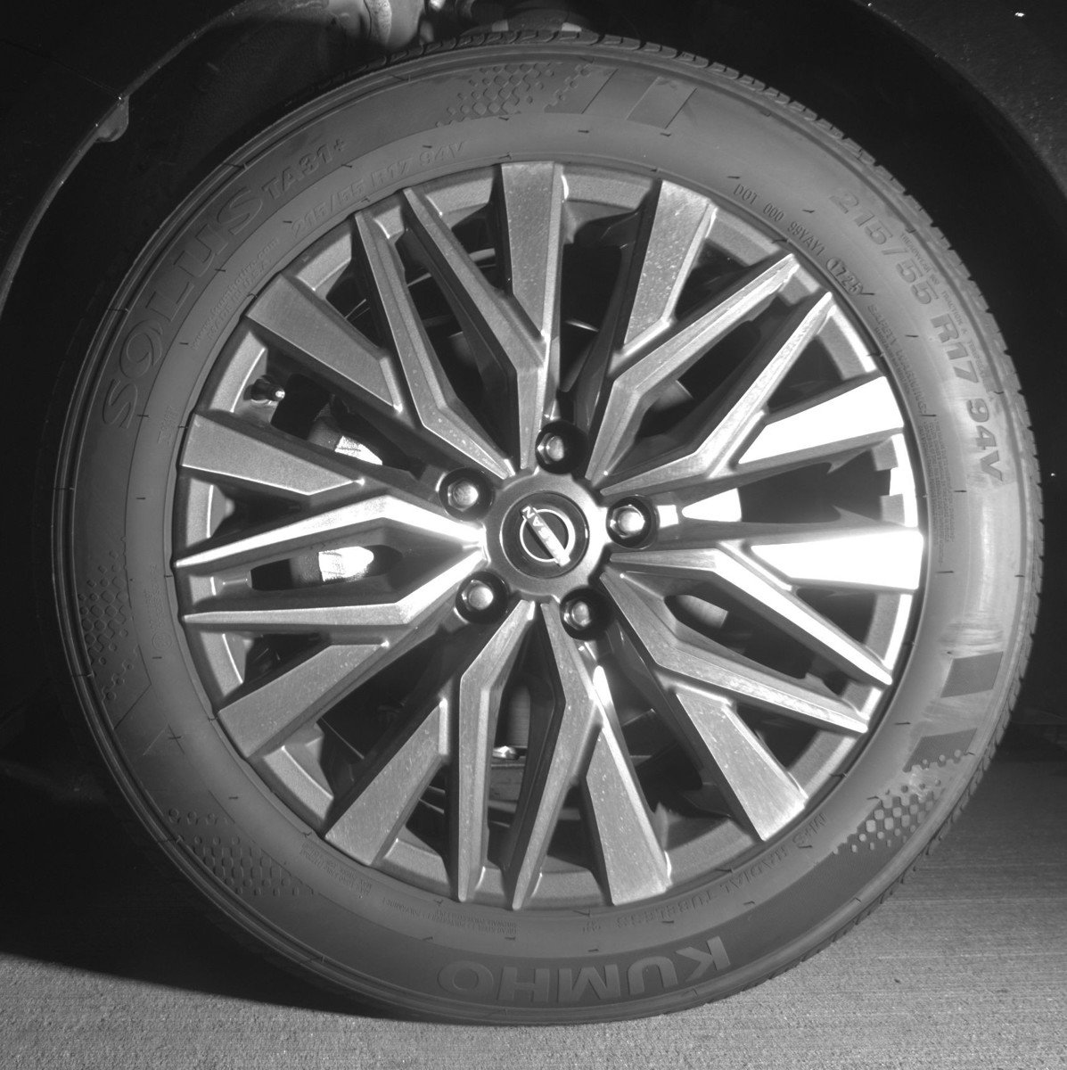 Used 2025 Nissan Altima 2.5 SV image 12