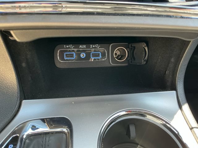 Used 2022 Jeep Grand Cherokee Limited w/ Trailer Tow Group IV AWD/4WD image 24