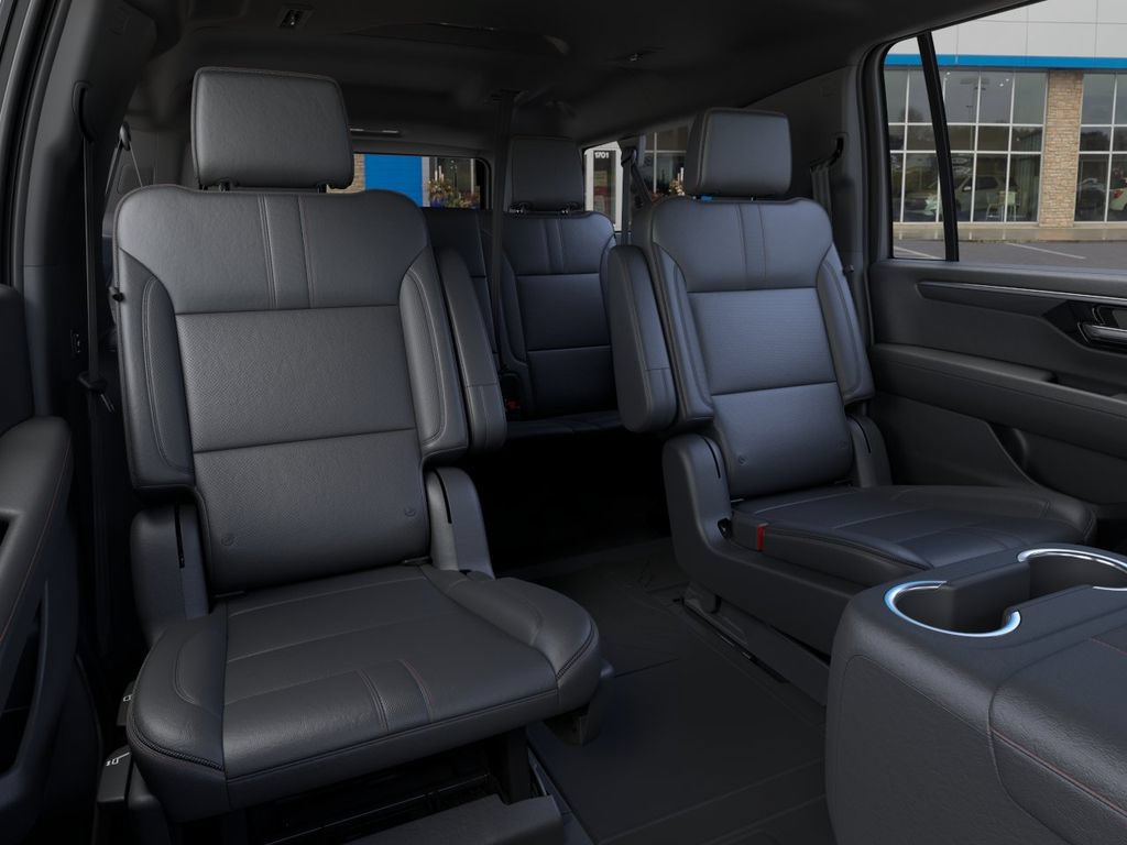 New 2026 Chevrolet Suburban RST w/ Comfort Package AWD/4WD image 17