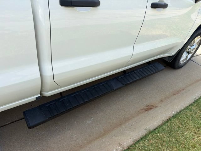 Used 2019 Chevrolet Silverado 1500 Custom w/ Custom Convenience Package AWD/4WD image 5