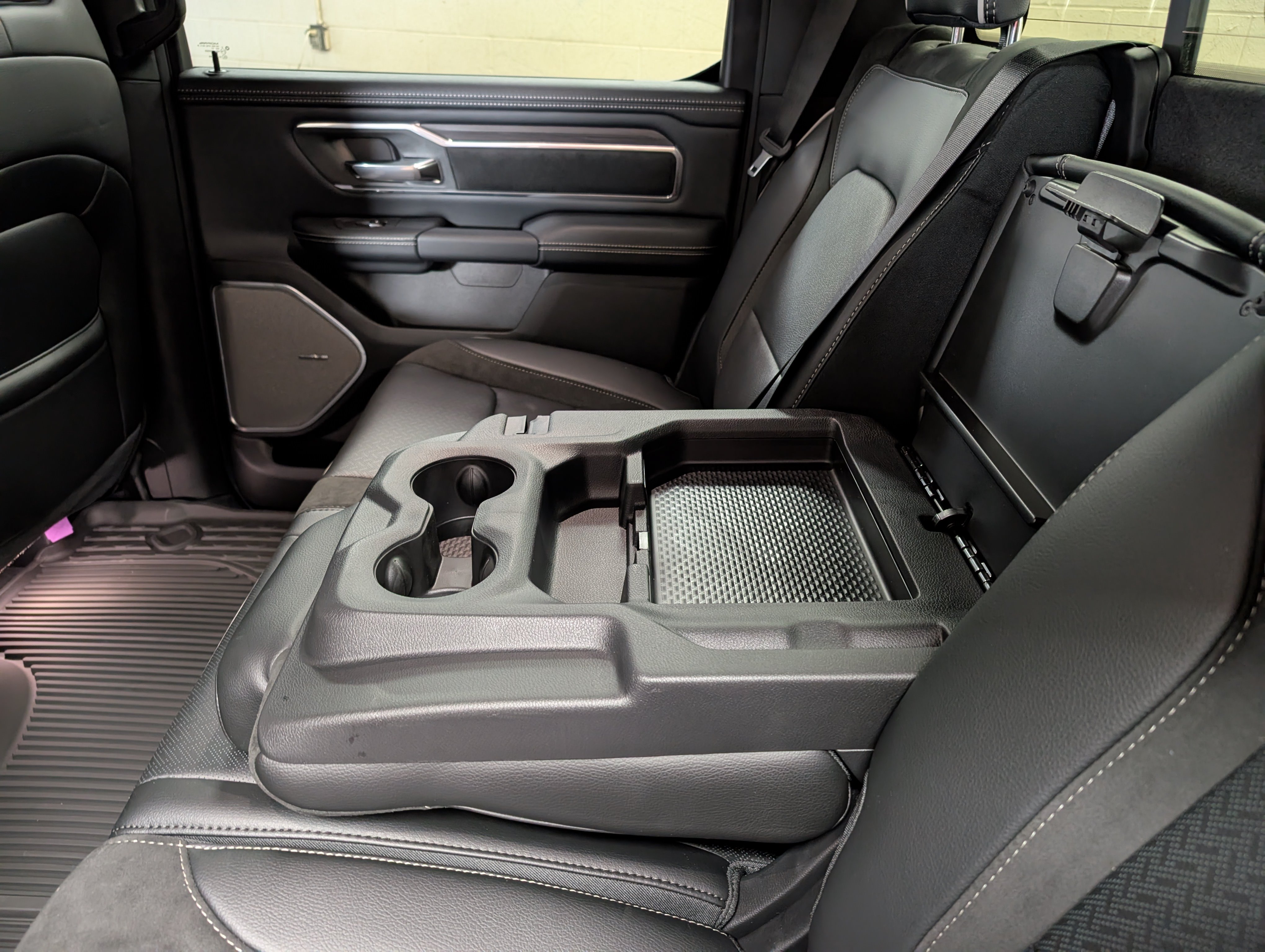 New 2026 RAM 1500 Laramie w/ Night Edition AWD/4WD image 8