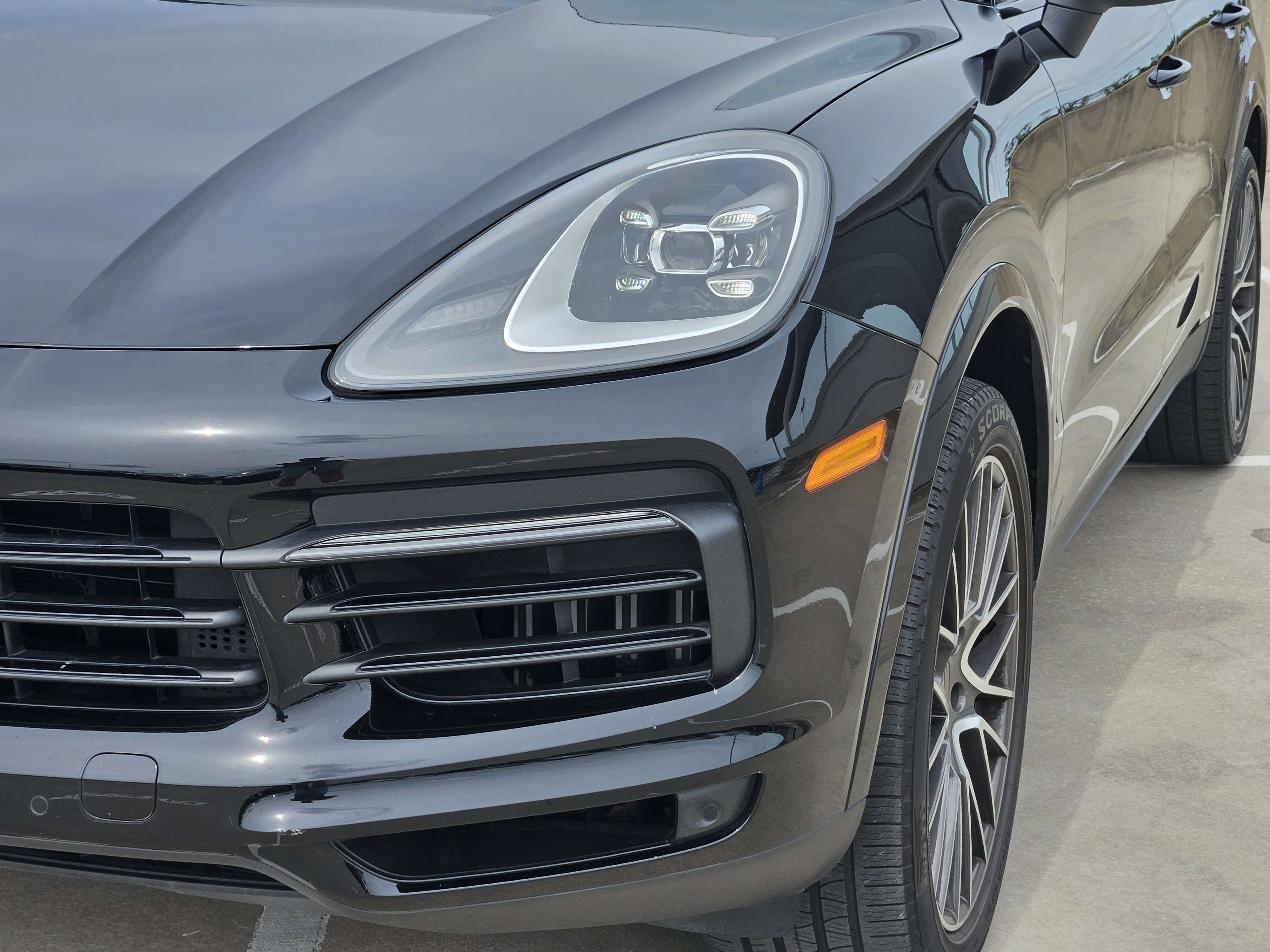Used 2020 Porsche Cayenne image 16