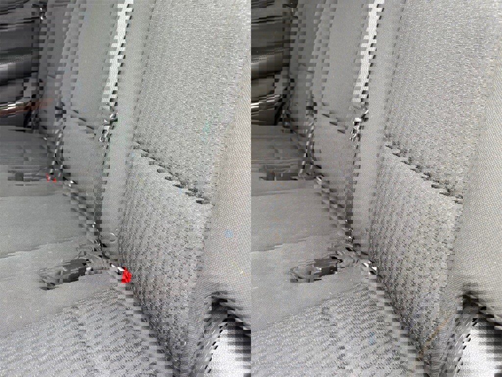 Used 2018 GMC Yukon SLE w/ SLE Value Package image 29