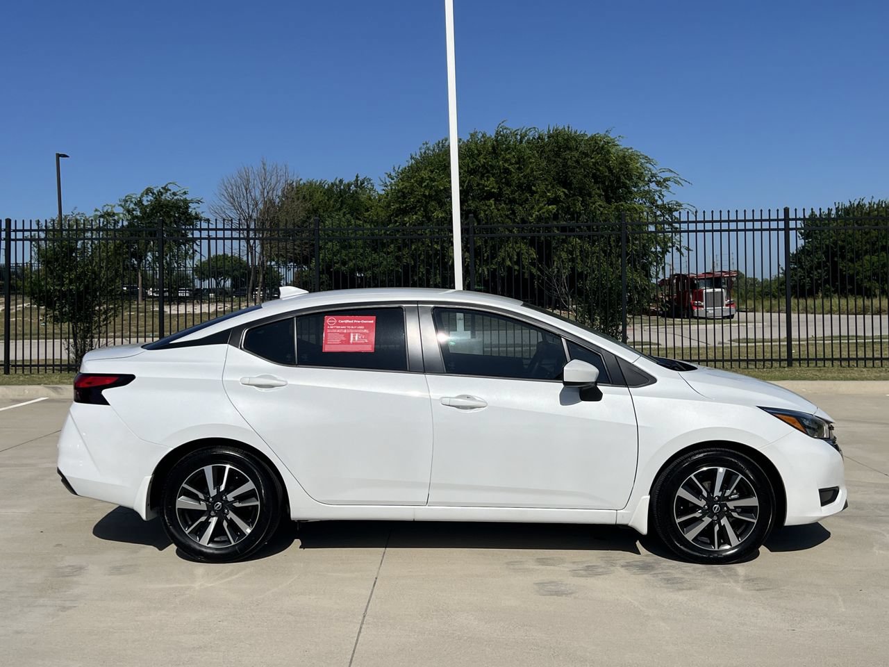 Certified 2025 Nissan Versa SV w/ Trunk Package FWD image 3