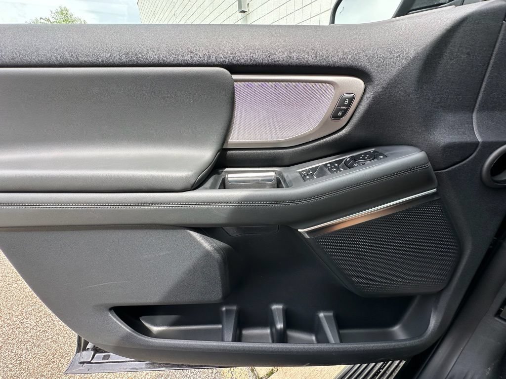 New 2026 Ford Expedition Active AWD/4WD image 19