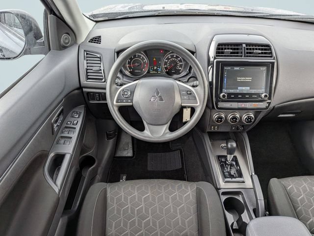 Used 2026 Mitsubishi Outlander Sport ES AWD/4WD image 16