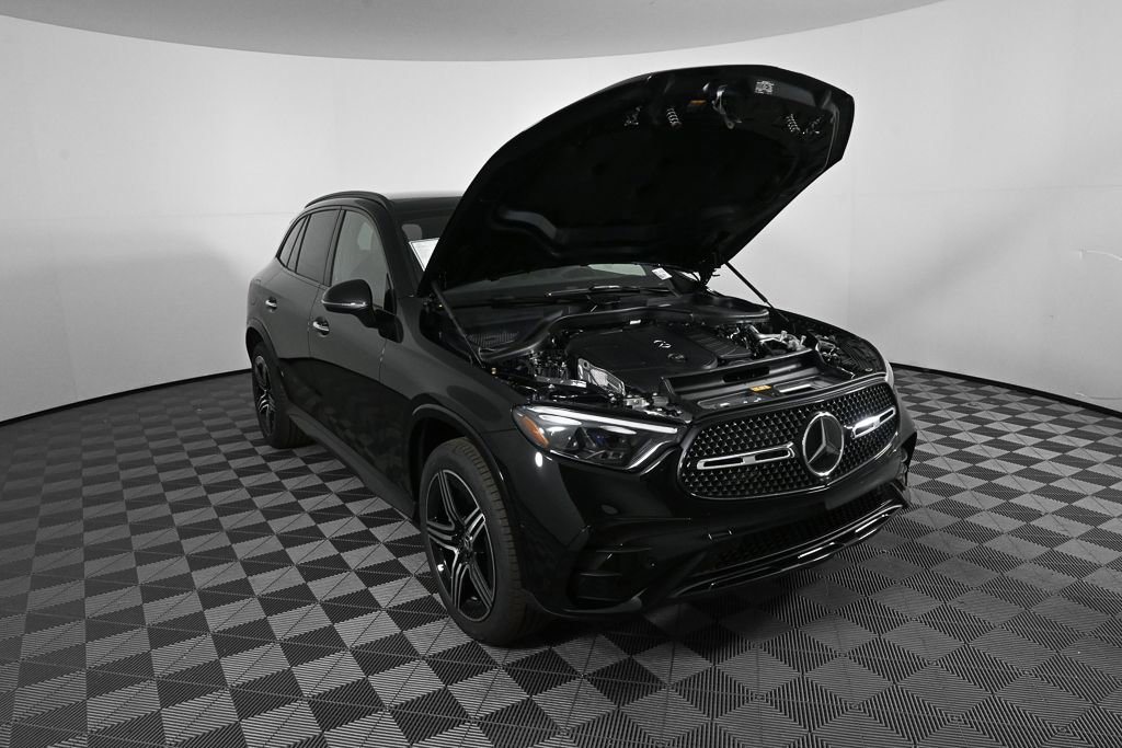 New 2026 Mercedes-Benz GLB 250 image 33
