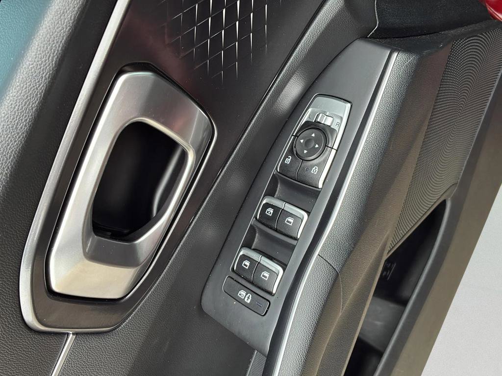 Used 2023 Kia Sorento S FWD image 23