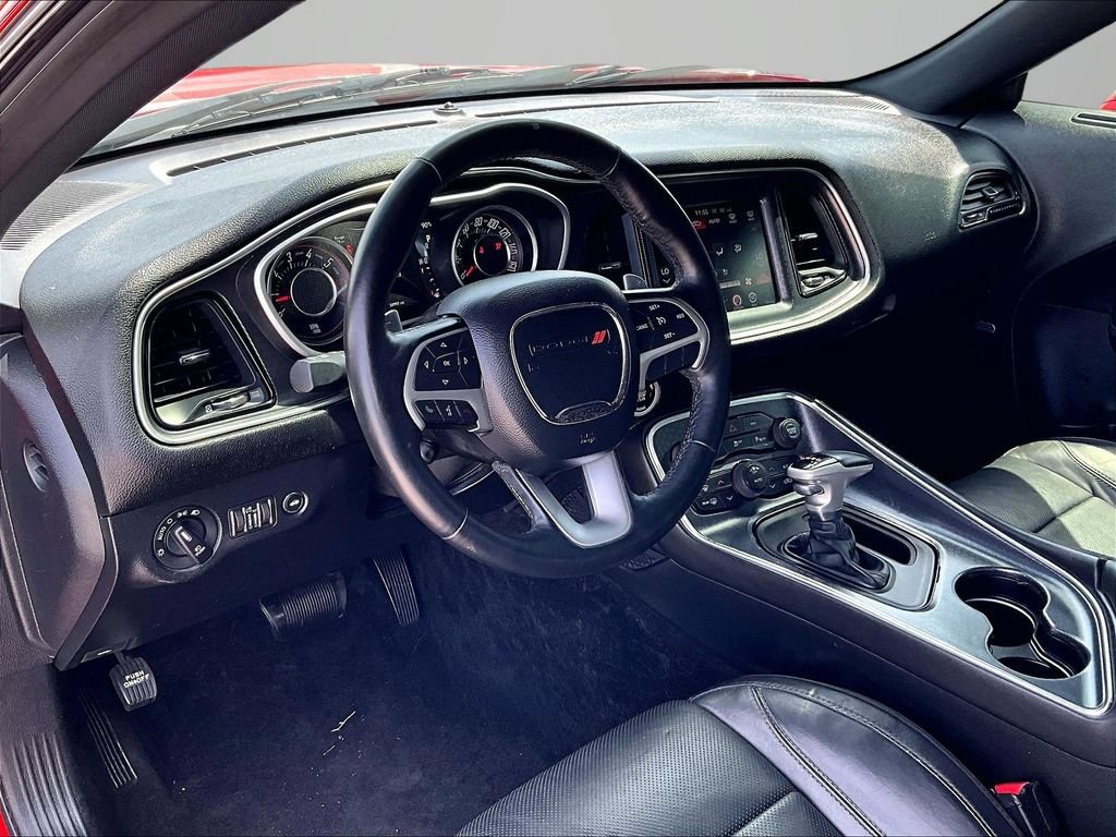 Used 2015 Dodge Challenger R/T Plus RWD image 15