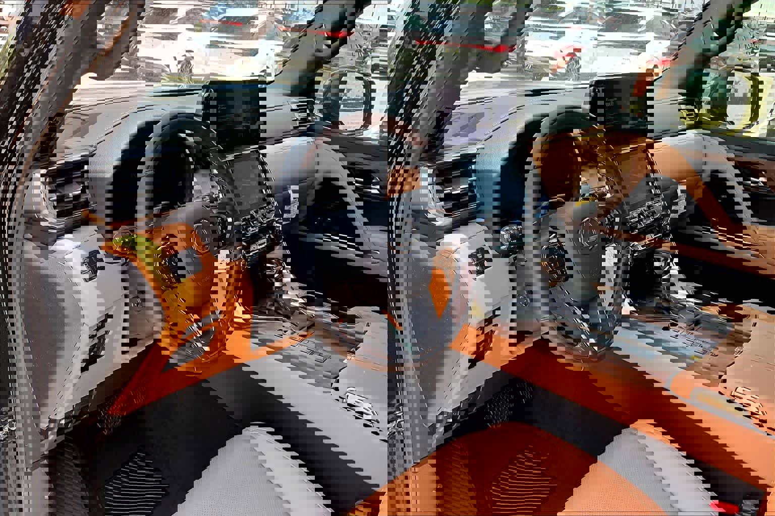 New 2026 Lexus LX 600 4WD w/ Luxury Package image 8