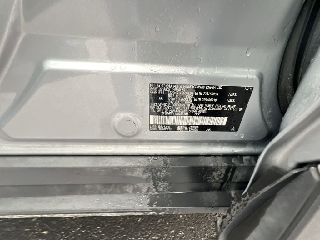 Used 2020 Toyota RAV4 Limited image 34