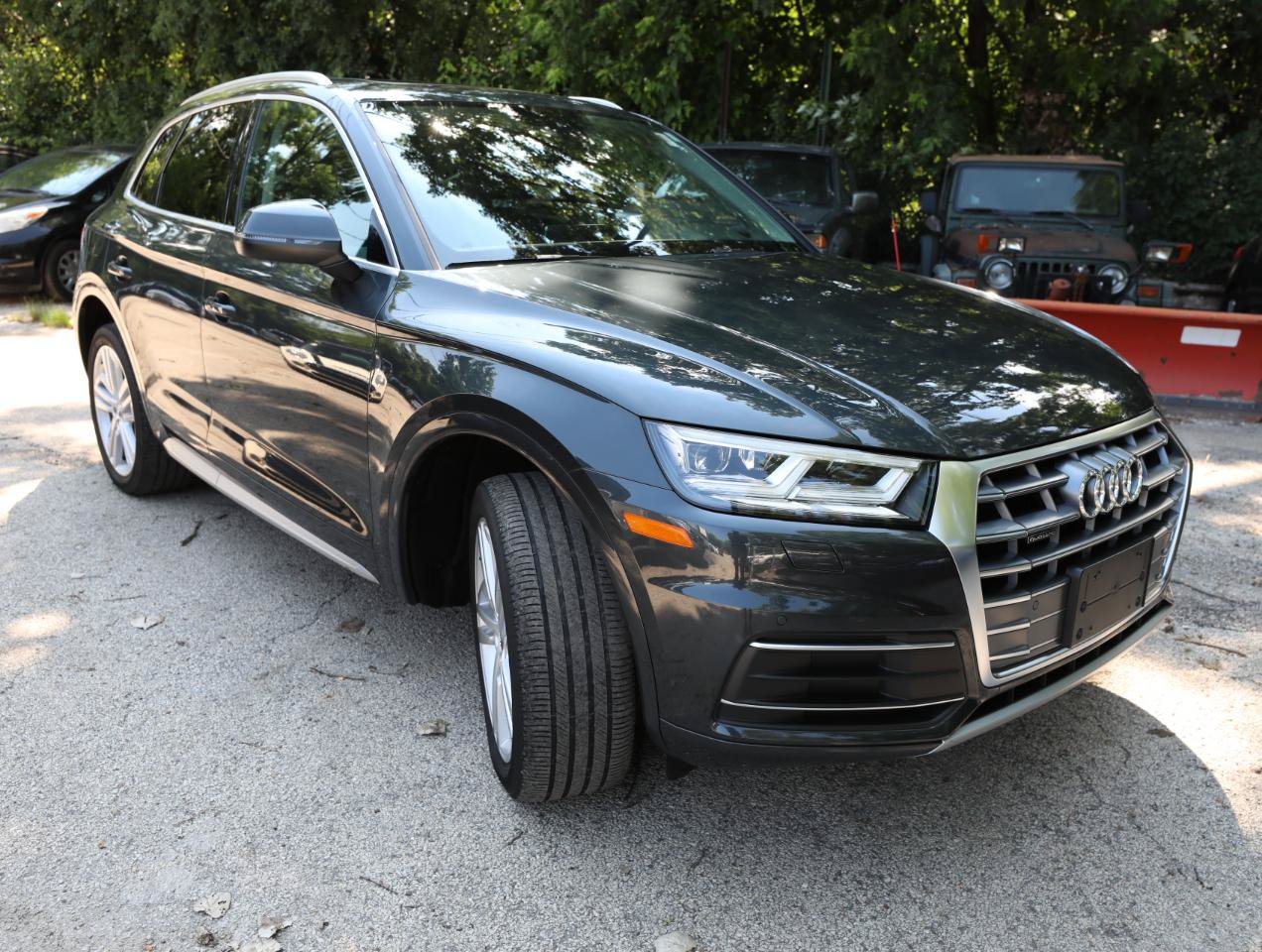 Used 2020 Audi Q5 2.0T Premium Plus w/ Premium Plus Package AWD/4WD image 4