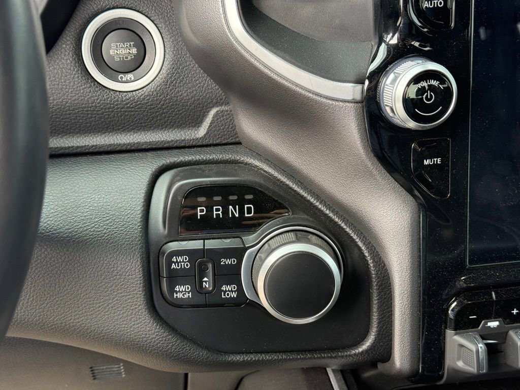 Used 2021 RAM 1500 Big Horn image 22