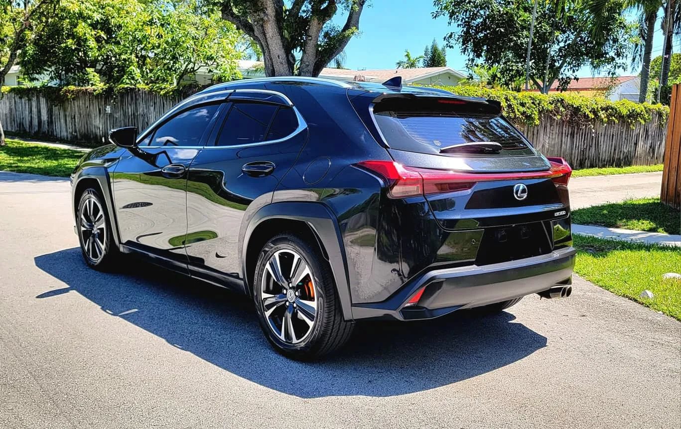 Used 2021 Lexus UX 200 w/ Accessory Package (Z2) FWD image 12