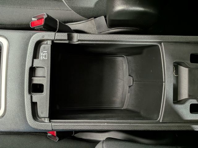 Used 2012 Jeep Grand Cherokee Laredo w/ Laredo E Group image 18