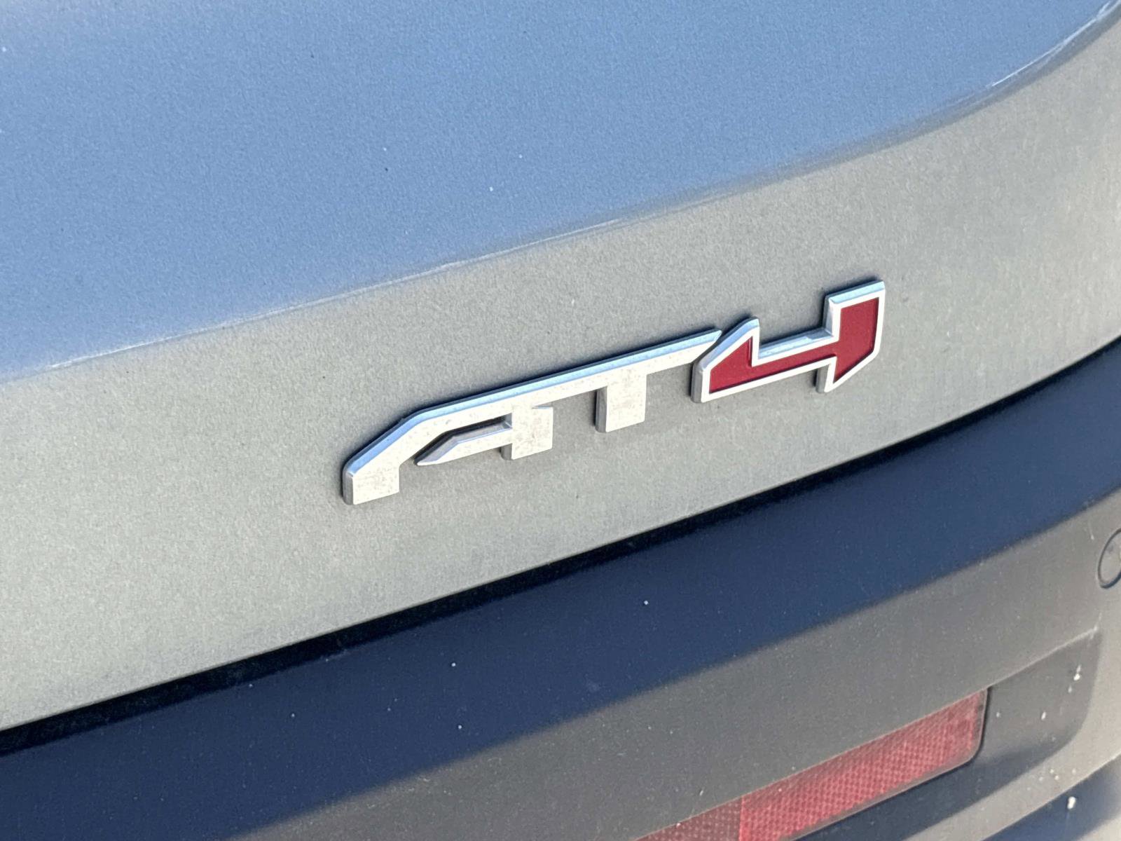 Used 2023 GMC Acadia AT4 w/ Technology Package image 32