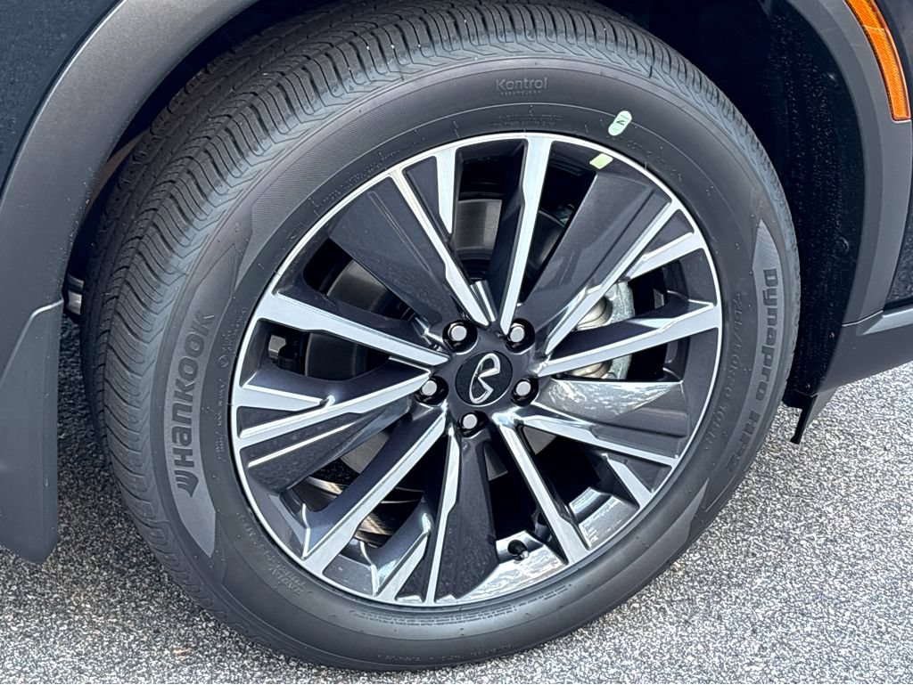 New 2025 INFINITI QX60 Luxe w/ Black Edition FWD image 27