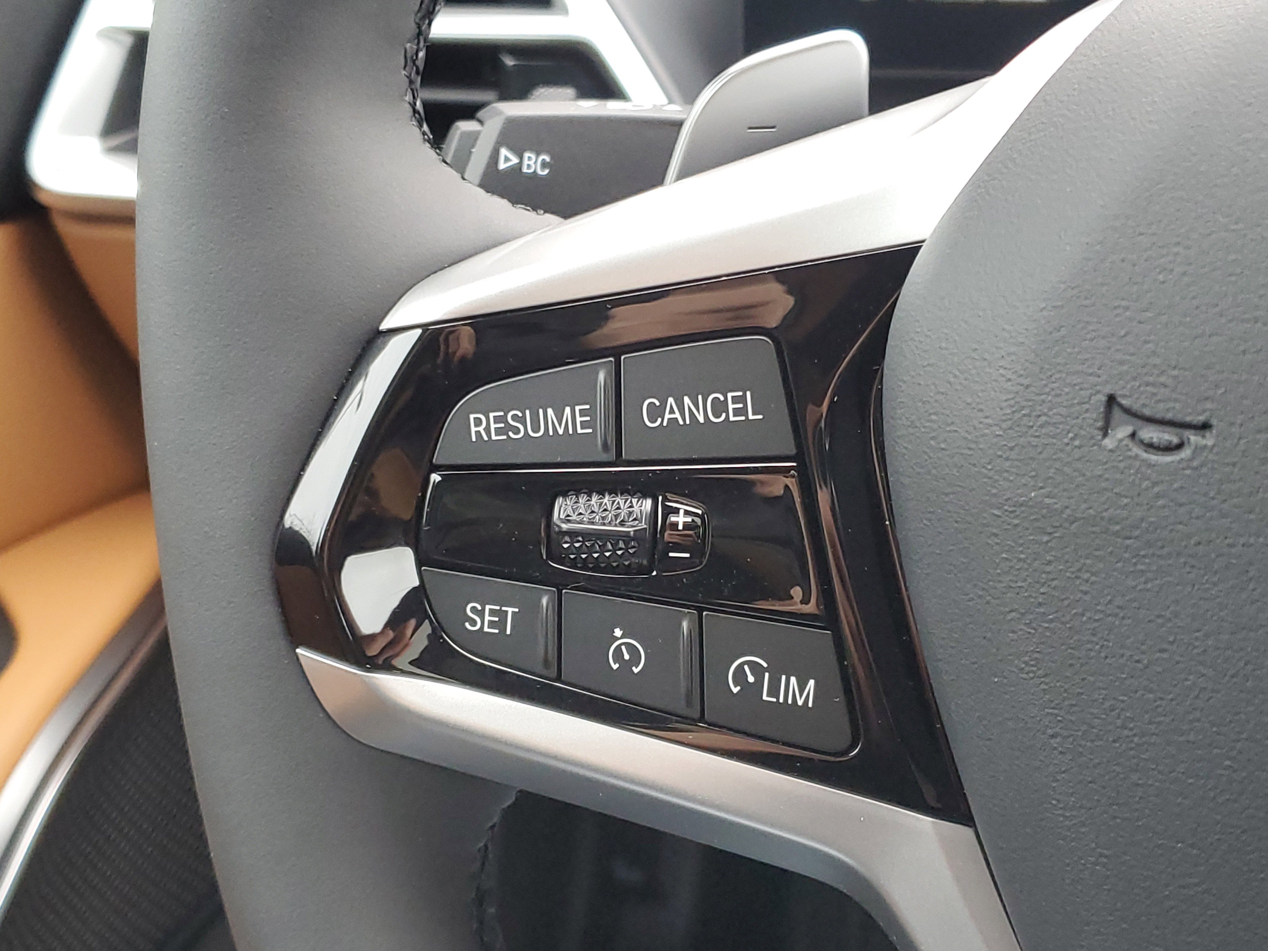 New 2026 BMW 330i xDrive Sedan w/ Convenience Package image 12