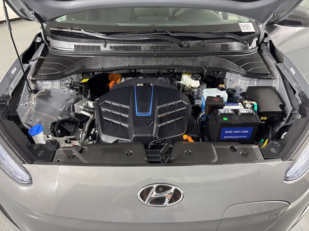 Used 2023 Hyundai Kona SE w/ Cargo Package image 41