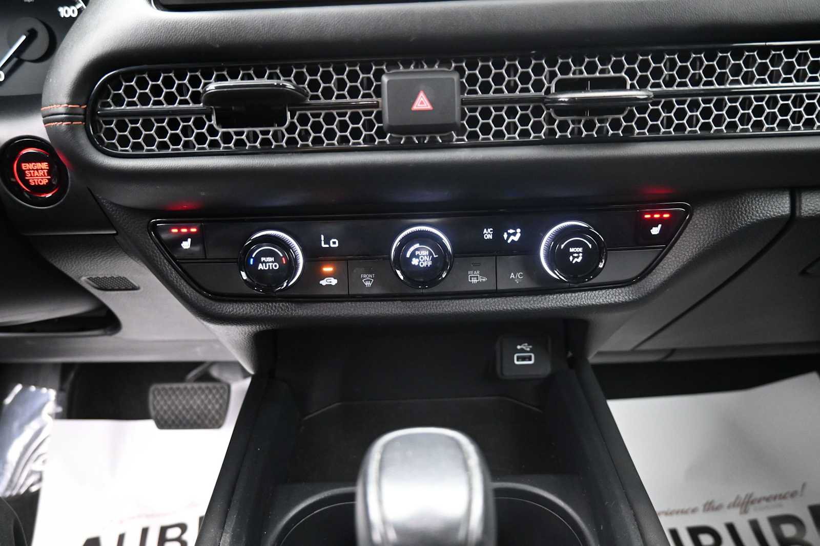 Used 2025 Honda HR-V Sport image 9