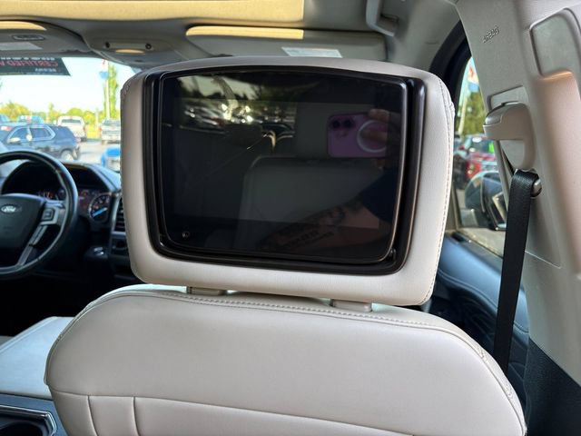 Used 2020 Ford Expedition Max Platinum AWD/4WD image 17