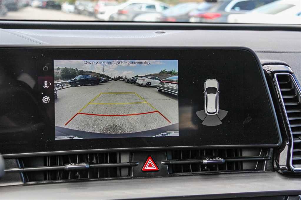 Used 2023 Kia Sportage EX w/ EX Premium Package image 23