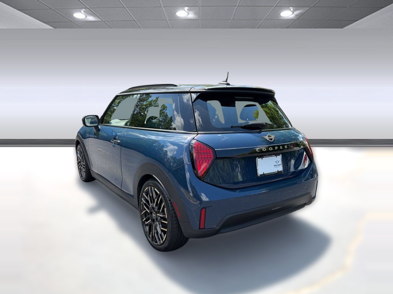 Certified 2025 MINI Cooper S FWD image 3