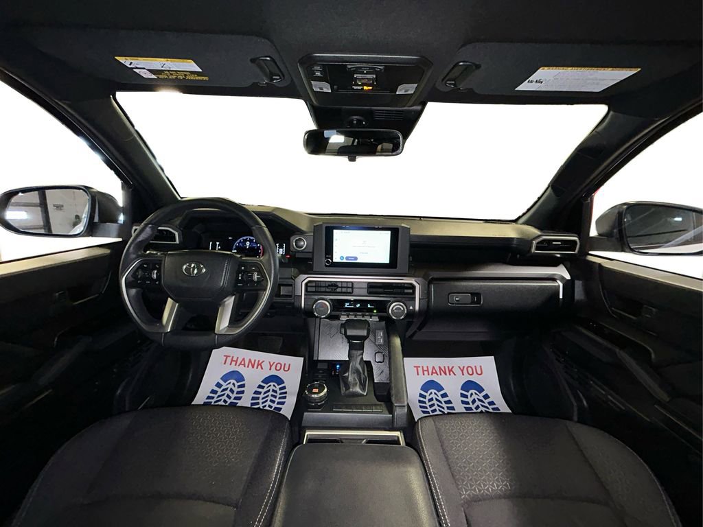 Used 2025 Toyota 4Runner SR5 image 31
