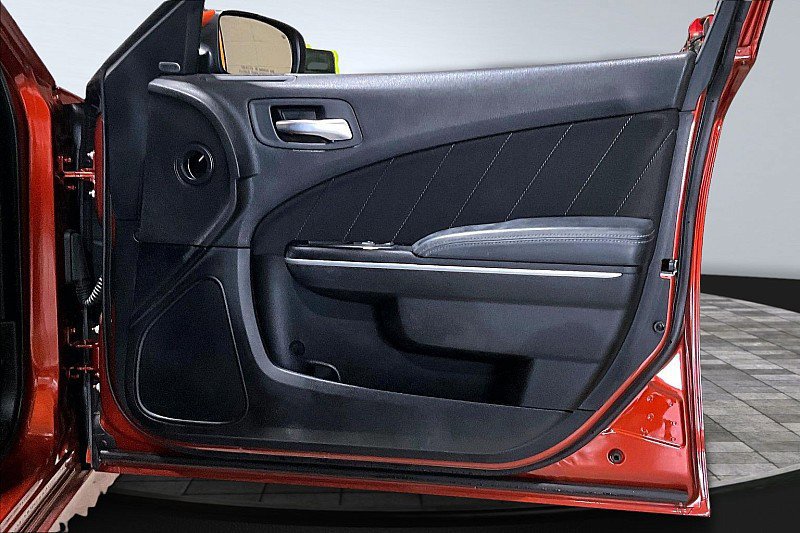 Used 2022 Dodge Charger R/T image 24