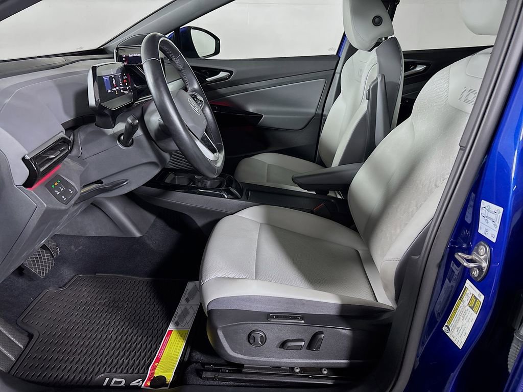 Certified 2021 Volkswagen ID.4 Pro S w/ Gradient Package image 12