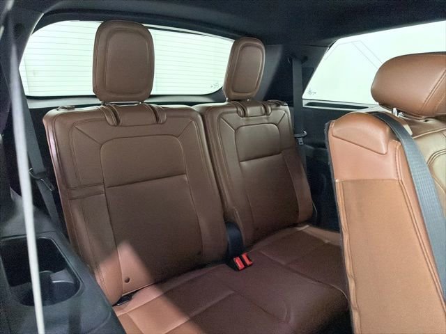 Used 2020 Lincoln Aviator Reserve w/ Equipment Group 201A AWD/4WD image 26