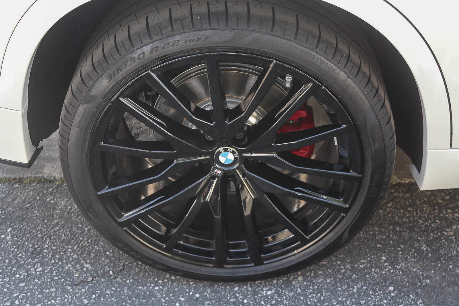 Used 2026 BMW X5 sDrive40i w/ M Sport Package RWD image 8