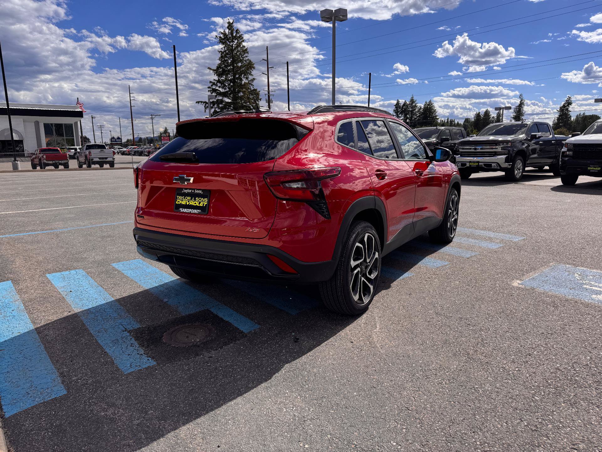 New 2026 Chevrolet Trax RS w/ Driver Confidence Package FWD image 7