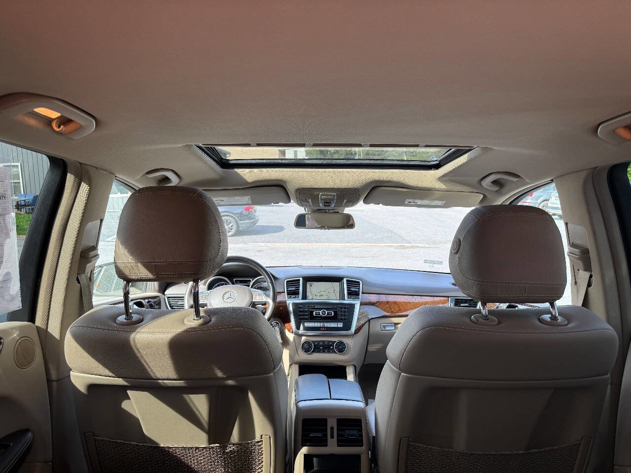 Used 2015 Mercedes-Benz ML 250 BlueTEC 4MATIC image 22