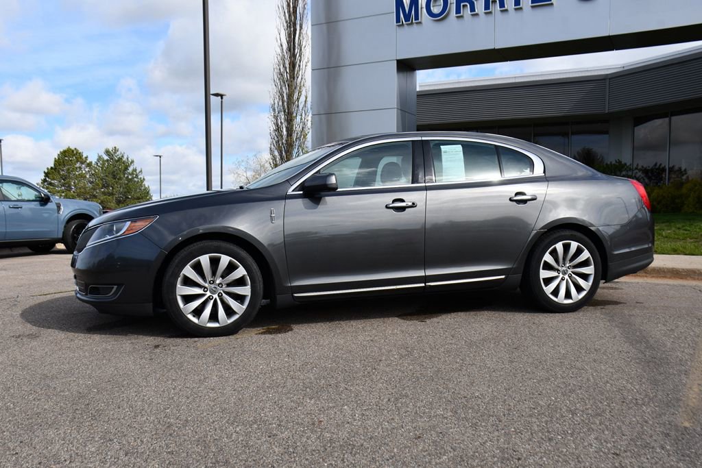 Used 2016 Lincoln MKS AWD image 2